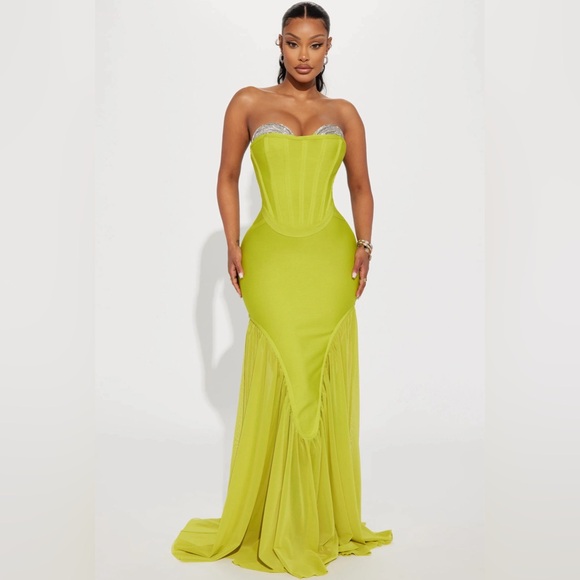 Chartreuse colored bodycon formal dress with sequin detail - Picture 1 of 2